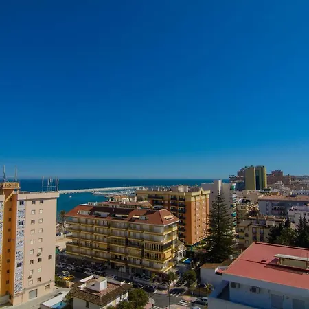 River Playa Beachfront Apartment, Large Terrace Apartament Fuengirola