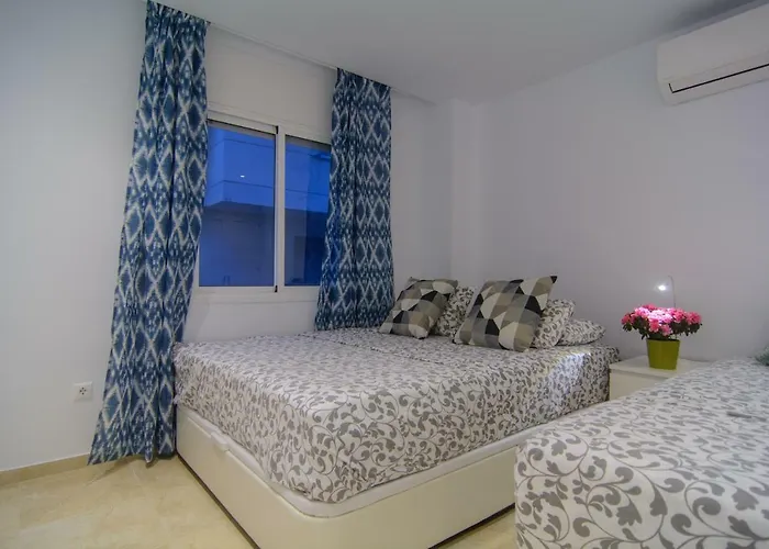 River Playa Beachfront Apartment, Large Terrace アパート