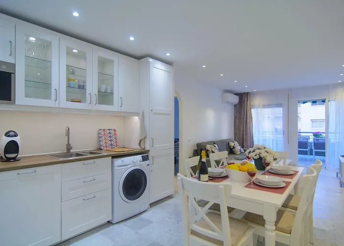 River Playa Beachfront Apartment, Large Terrace Apartment *