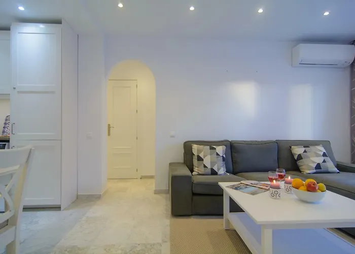 River Playa Beachfront Apartment, Large Terrace