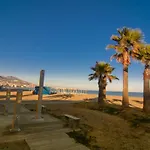 River Playa Beachfront Apartment, Large Terrace アパート フエンヒロラ
